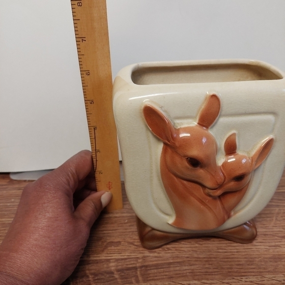 Vintage* 40s Royal Copley Embossed Deer & Fawn Vase/Planter - Picture 9 of 11